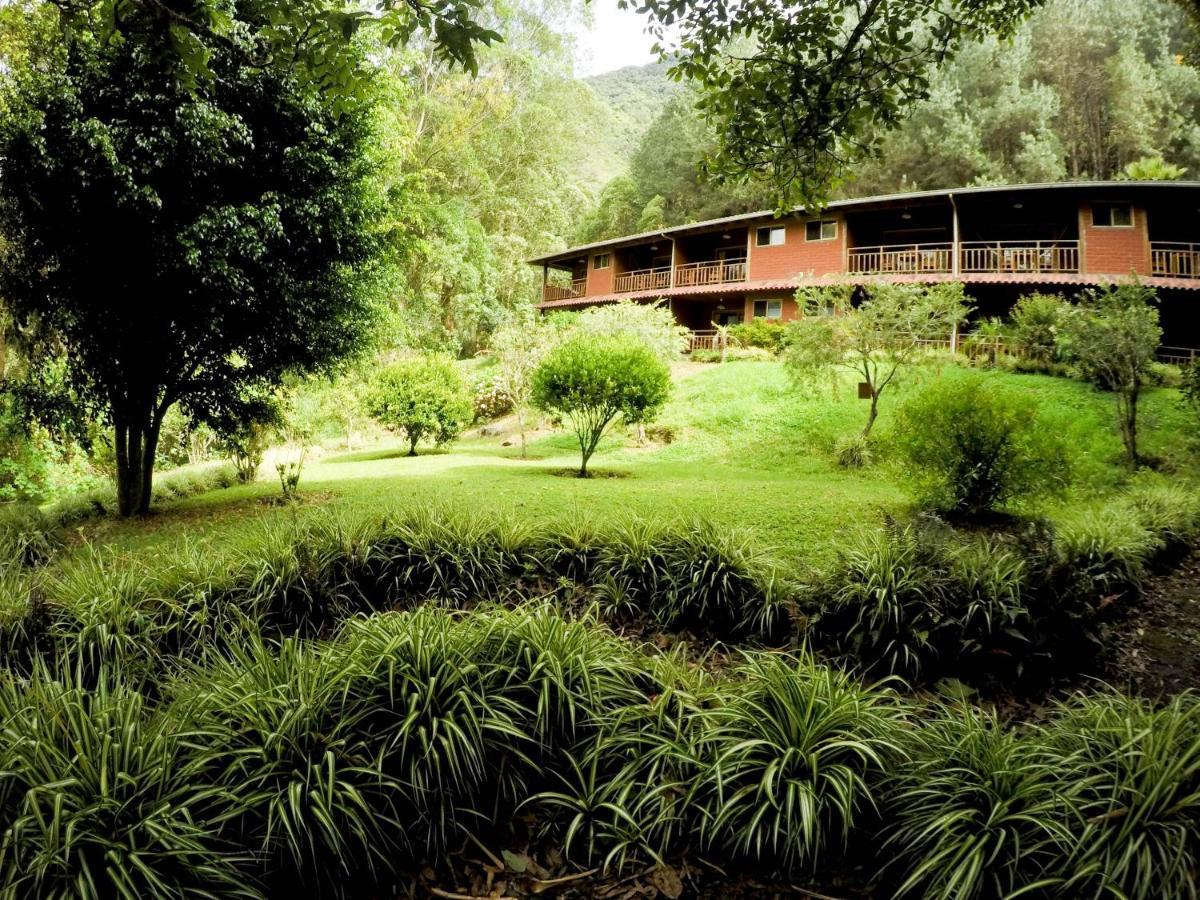 Mama Tungu Hostel Baños Extérieur photo