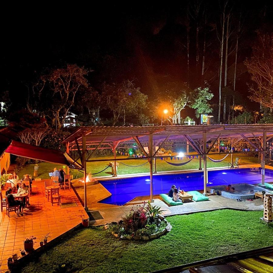 Mama Tungu Hostel Baños Extérieur photo