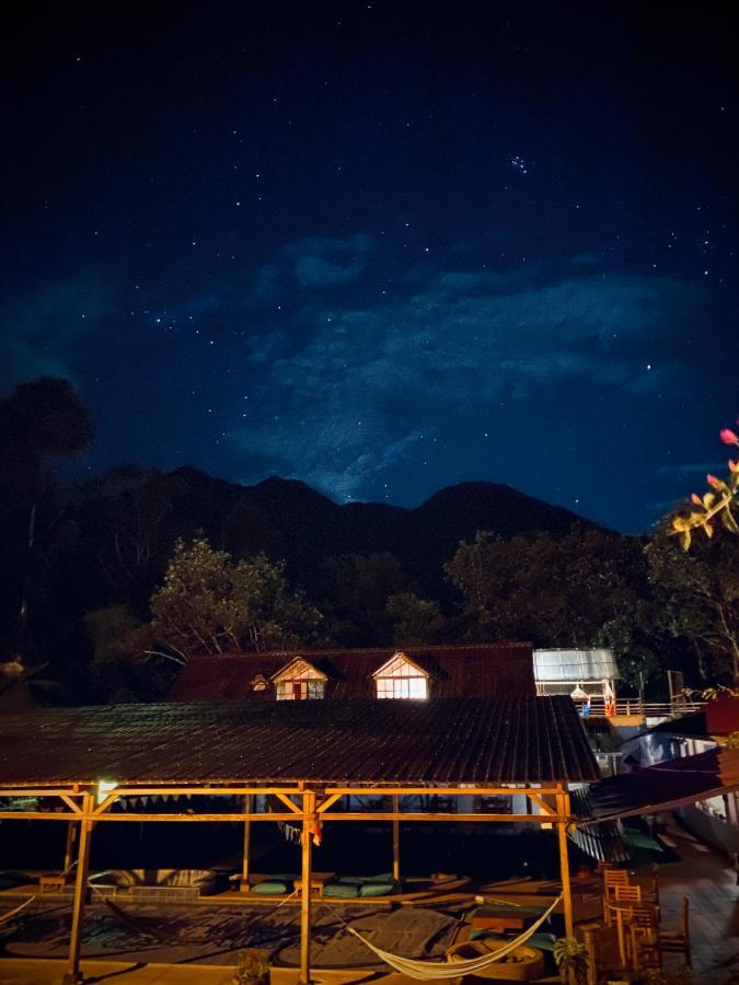 Mama Tungu Hostel Baños Extérieur photo