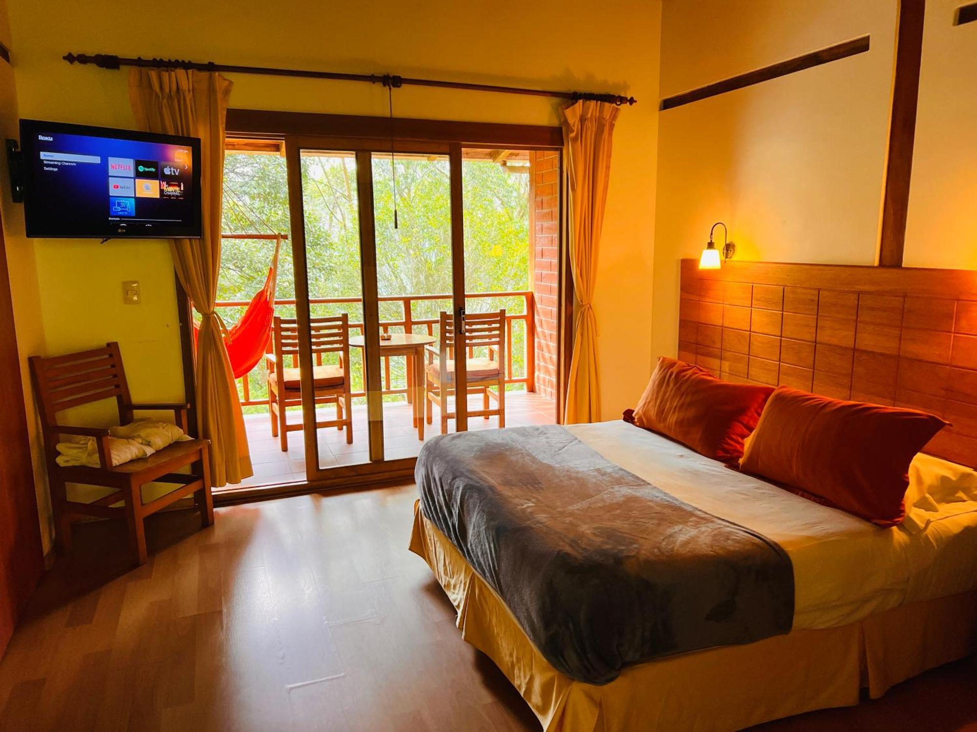 Mama Tungu Hostel Baños Extérieur photo